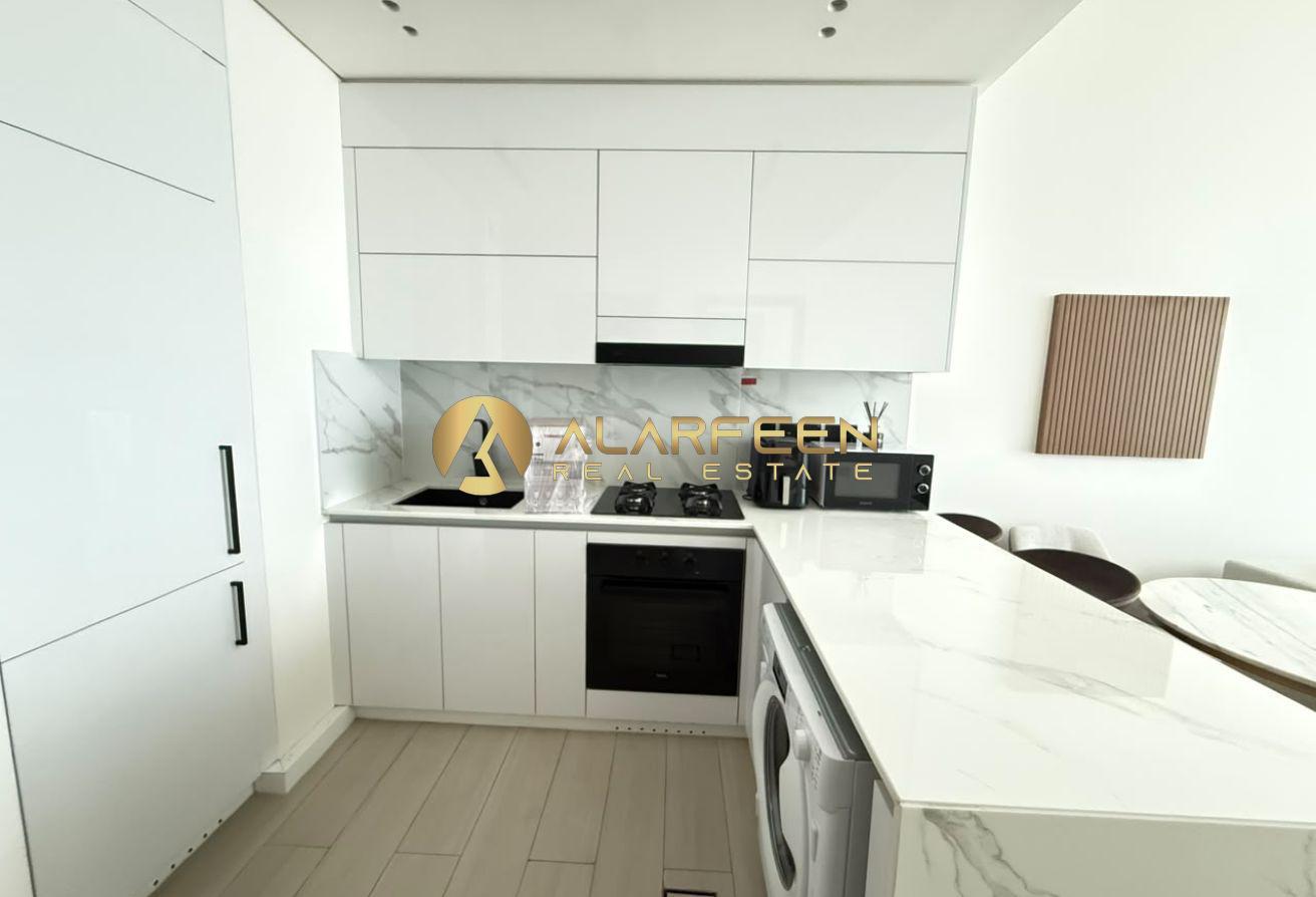 1BHK Furnished | High Floor | Bright Unit photo 9