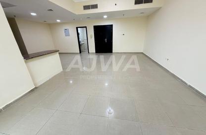Apartment - 2 Bedrooms - 3 Bathrooms for rent in Lake City Tower - JLT Cluster D - Jumeirah Lake Towers - Dubai