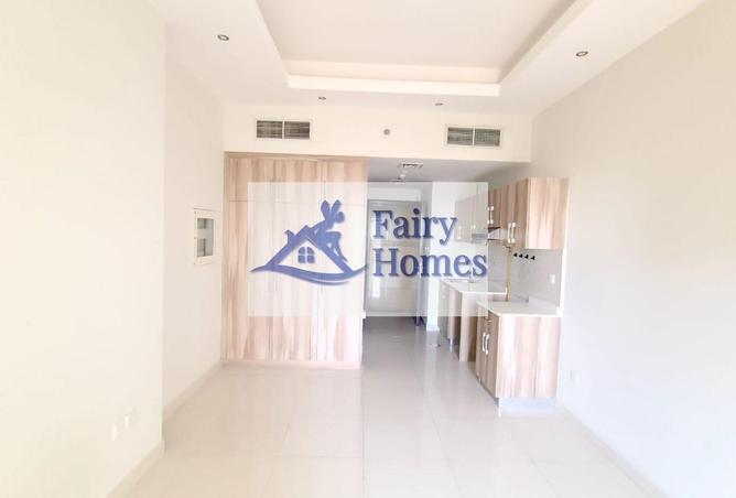 111418228 - Property Image 2