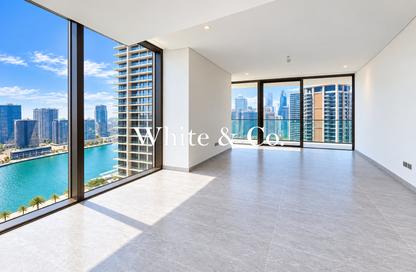 Apartment - 1 - 1 for rent in Peninsula Four - Peninsula - Business Bay - Dubai
