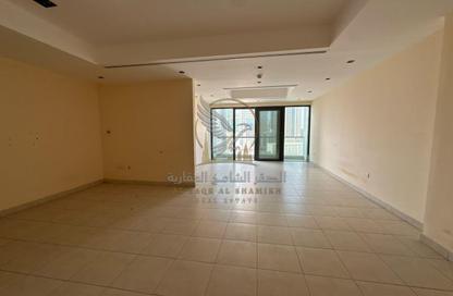 Apartment - 2 - 4 for rent in Al Khan Corniche - Al Khan - Sharjah