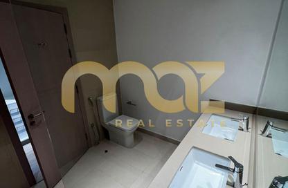 Apartment - 3 Bedrooms - 3 Bathrooms for sale in Waters Edge - Yas Island - Abu Dhabi