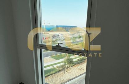 Apartment - 3 Bedrooms - 3 Bathrooms for sale in Waters Edge - Yas Island - Abu Dhabi
