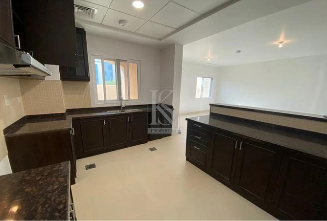 70267234 - Property Image 2