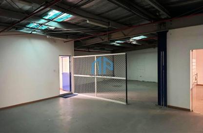 Warehouse - Studio - 1 Bathroom for rent in Al Qusais Industrial Area 5 - Al Qusais Industrial Area - Al Qusais - Dubai