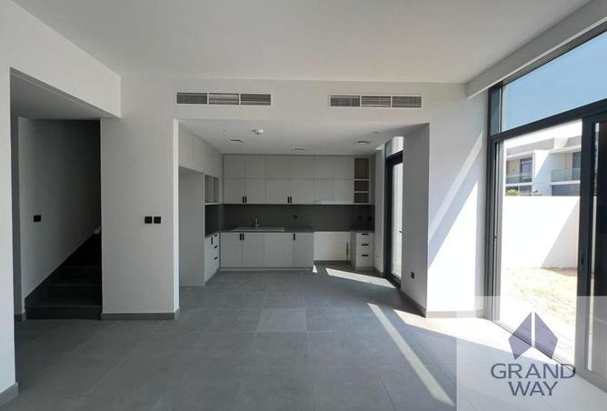 107733109 - Property Main Image