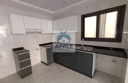 Apartment - 2 Bedrooms - 3 Bathrooms for rent in Muwaileh Commercial - Sharjah