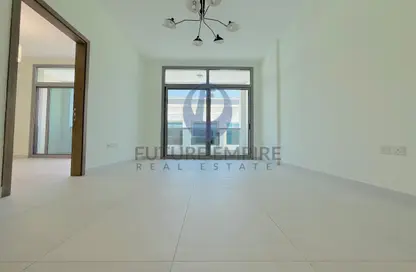 شقة - غرفة نوم - 2 حمامات للايجار في مبنى النصر المركزي - عود ميثاء - بر دبي - دبي