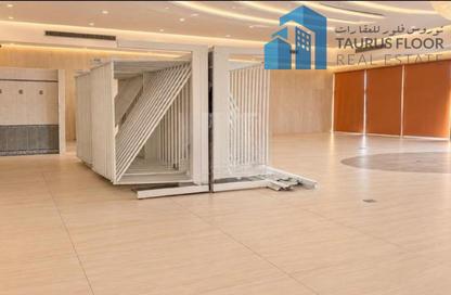 Retail - Studio - 2 for rent in Dar Al-Khabeesi - Al Muraqqabat - Deira - Dubai