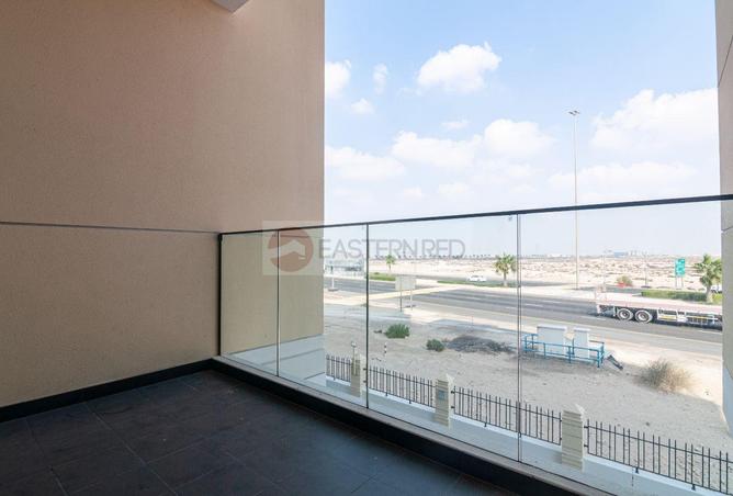 76985084 - صورة العقار 3