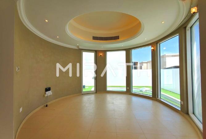 82348894 - Property Image 3