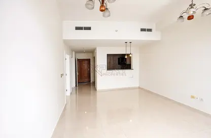 Apartment - 1 Bedroom - 2 Bathrooms for rent in La Vista Residence 2 - La Vista Residence - Dubai Silicon Oasis - Dubai