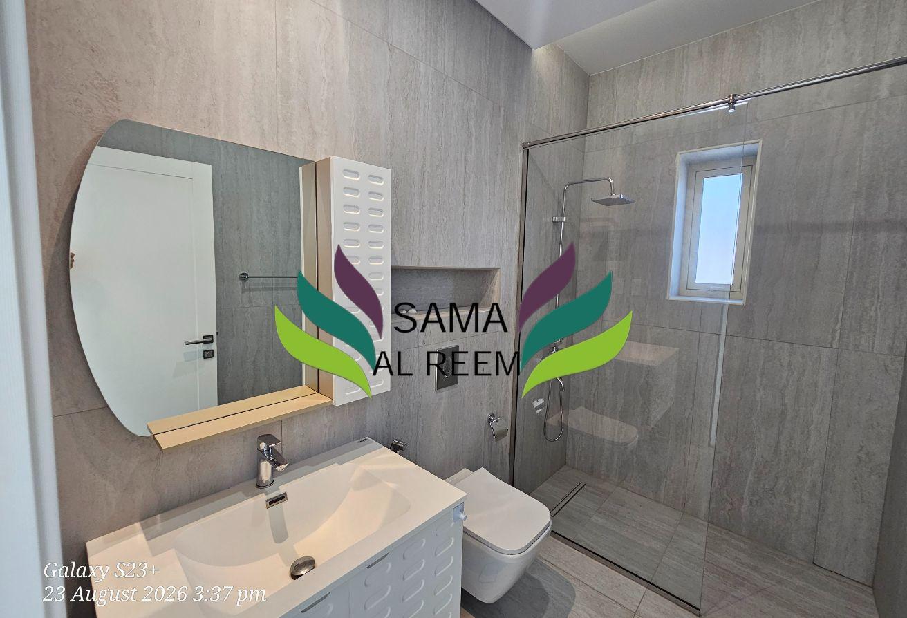 Ready To Move | Private Pool | 5 Bed +Maid Villa photo 21