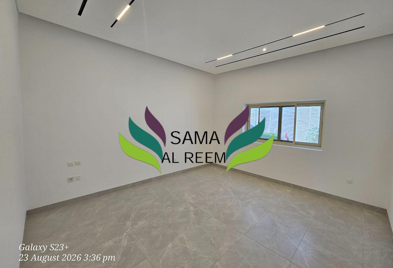 Ready To Move | Private Pool | 5 Bed +Maid Villa photo 19