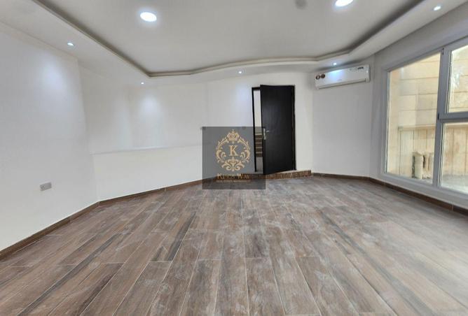 98709612 - Property Image 3