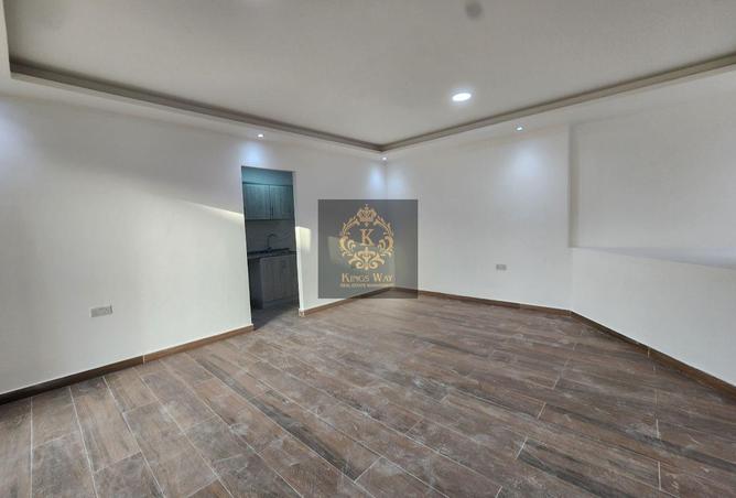 98709612 - Property Image 2