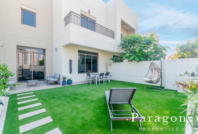 3-bed townhouse in Sama Townhouses · Vacant — photo 2