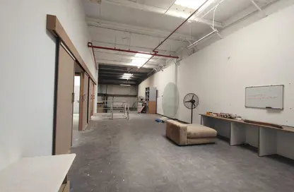 Warehouse - Studio - 1 Bathroom for rent in Al Qusais Industrial Area 5 - Al Qusais Industrial Area - Al Qusais - Dubai