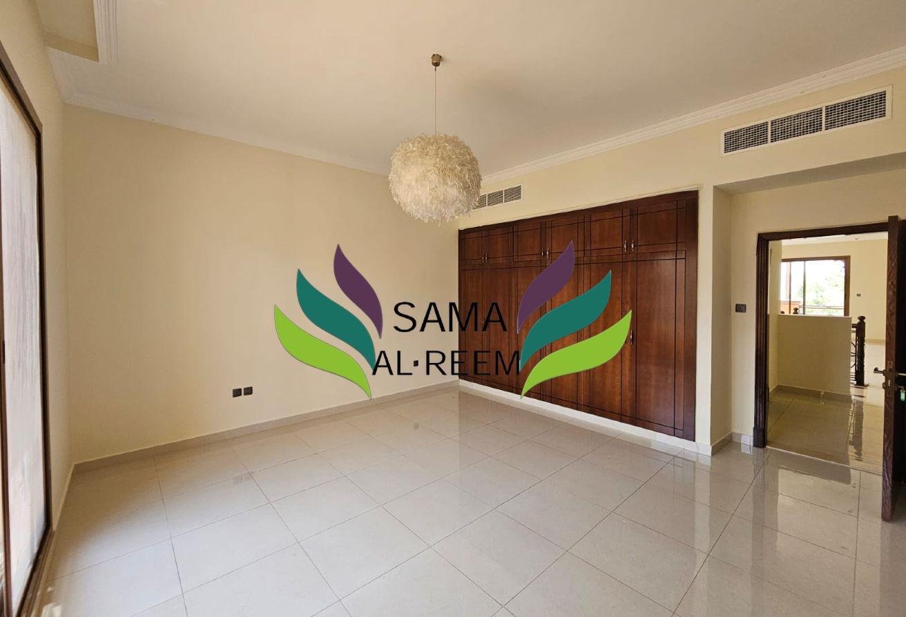 4 Bed Compound Villa | Jumeirah 1 | Shared Pool photo 22
