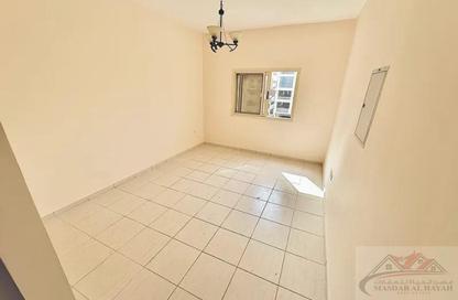 Apartment - 1 Bedroom - 2 Bathrooms for rent in Muwaileh 29 Building - Muwaileh - Sharjah