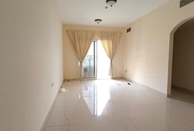 94008344 - Property Image 3