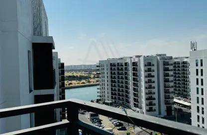 Apartment - 1 Bedroom - 1 Bathroom for rent in Waters Edge - Yas Island - Abu Dhabi