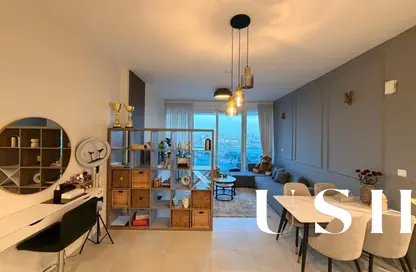 Apartment - 1 Bedroom - 2 Bathrooms for rent in 1 Residences - 2 - 1 Residences - Al Kifaf - Bur Dubai - Dubai