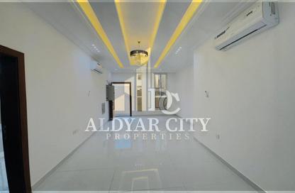 Villa - 5 Bedrooms - 6 Bathrooms for rent in Al Yasmeen 1 - Al Yasmeen - Ajman Villa - 5 Bedrooms - 6 Bathrooms for rent in Al Yasmeen 1 - Al Yasmeen - Ajman