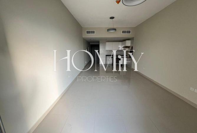 SPACIOUS STUDIO | GENEROUS SIZE | READY TO MOVE