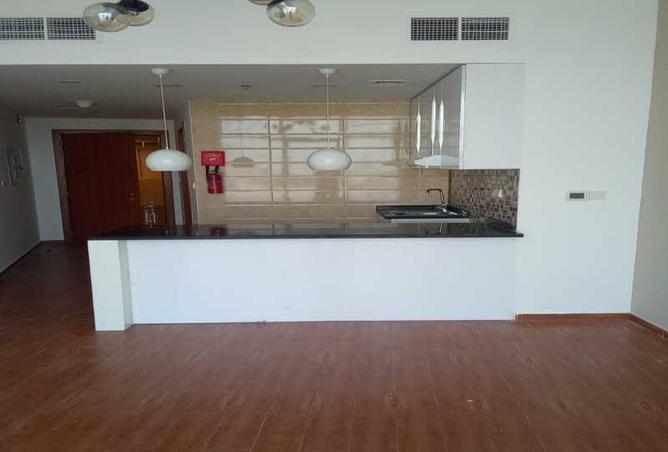 83232779 - Property Image 2