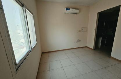 Apartment - Studio - 1 for rent in Fire Station Road - Muwaileh - Sharjah Apartment - Studio - 1 for rent in Fire Station Road - Muwaileh - Sharjah