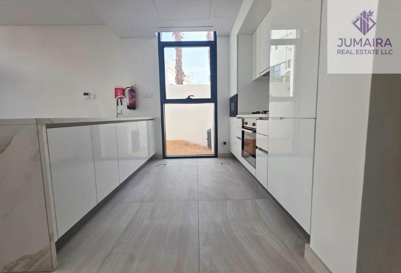 3 Bedroom Villa | Brand New | Danah Bay | Sale