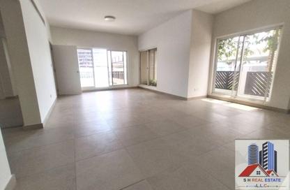 Villa - 4 - 5 for rent in Canal Front Residence 5 - Canal Front Residences - Al Wasl - Dubai