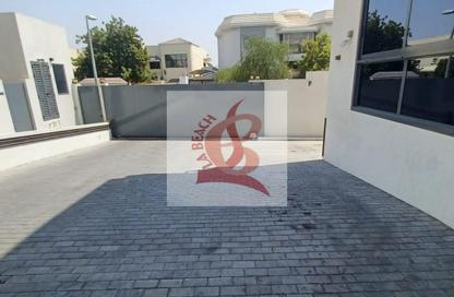 Villa - 5 - 6 for rent in Abu Hail Road - Abu Hail - Deira - Dubai Villa - 5 - 6 for rent in Abu Hail Road - Abu Hail - Deira - Dubai