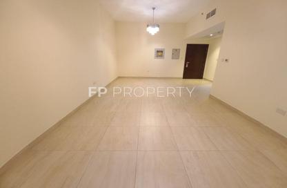 Apartment - 2 Bedrooms - 3 Bathrooms for sale in Azizi Liatris - Al Furjan - Dubai
