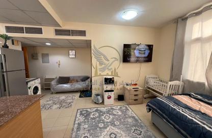 Apartment - Studio - 1 Bathroom for sale in Al Qulaya'ah - Al Sharq - Sharjah