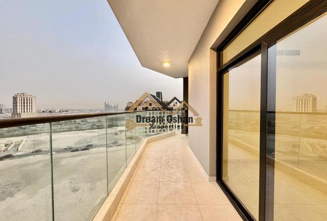 70302131 - Property Image 2