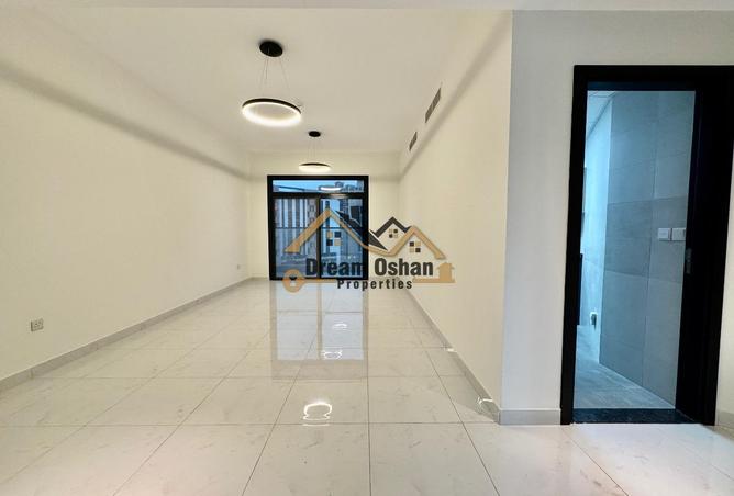 70302131 - Property Image 3