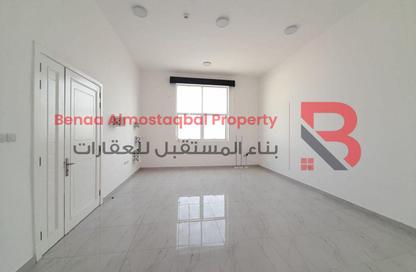 طابق كامل - 4 - 4 للبيع في المريال - الخبيصي - العين