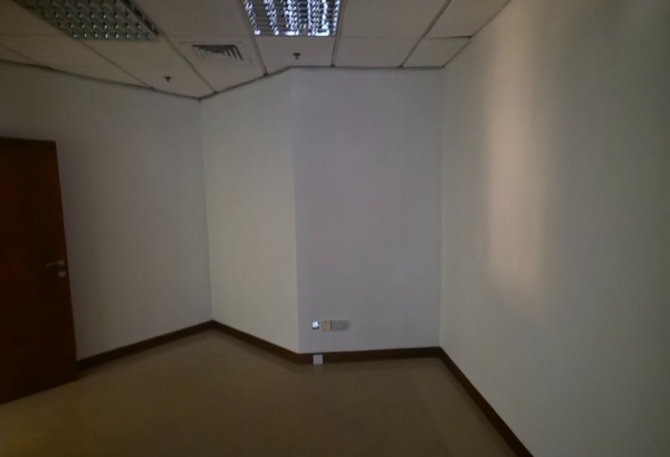 PYRAMID CENTRE | FITTED OFFICE | PRIME LOCATION gallery image