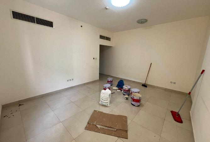 72723341 - Property Image 3