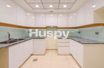 Apartment - 4 - 5 for rent in United Square - Al Khalidiya - Abu Dhabi