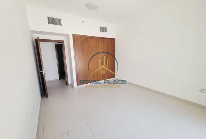 78198297 - Property Image 3