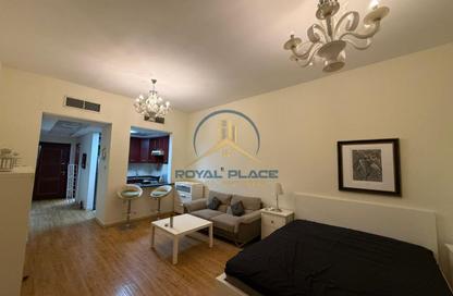 Apartment - Studio - 1 Bathroom for rent in Building 38 to Building 107 - Mediterranean Cluster - Discovery Gardens - Dubai