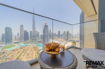 شقة - 2 غرف نوم - 2 حمامات للايجار في برج رويال - وسط مدينة دبي - دبي