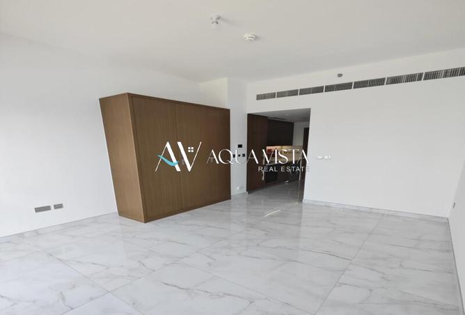 54926420 - Property Main Image