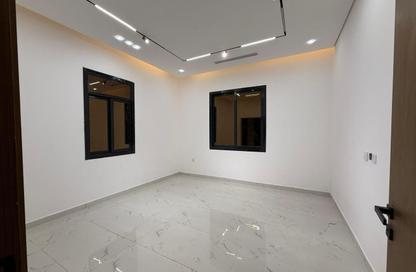 Villa - 4 - 5 for sale in Al Bahia - Ajman Villa - 4 - 5 for sale in Al Bahia - Ajman