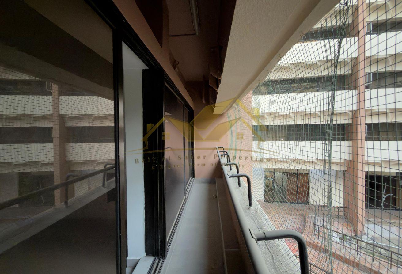 2 BR Apartment in Bur Dubai | Balcony photo 6