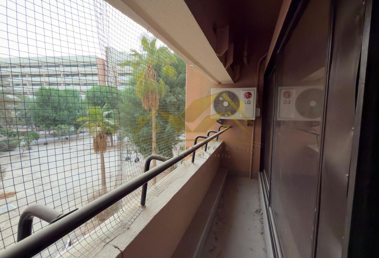 2 BR Apartment in Bur Dubai | Balcony photo 8