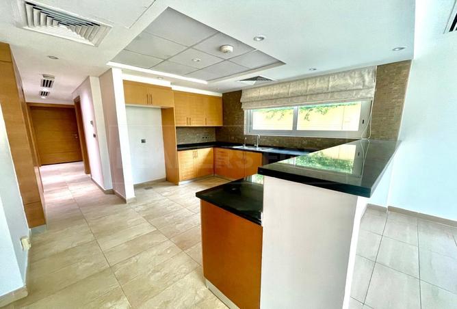 100823424 - Property Image 3